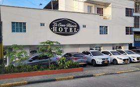 La Casa Blanca Hotel
